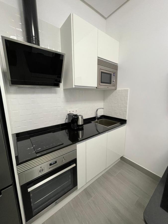 Suara Apartamentos 3 Мадрид Экстерьер фото